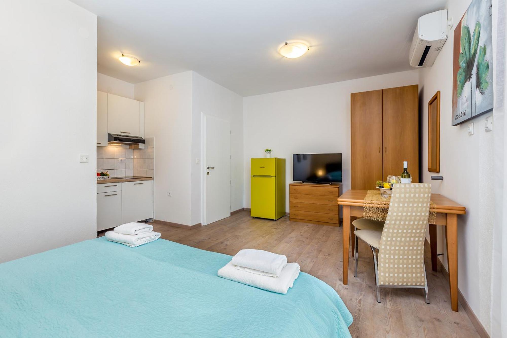 Guest House Antonella Malinska Pokoj fotografie